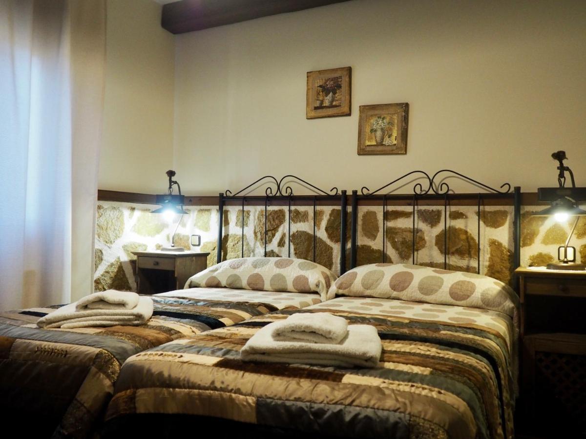 El Rincon De Anter Apartment Higuera de las Duenas ภายนอก รูปภาพ